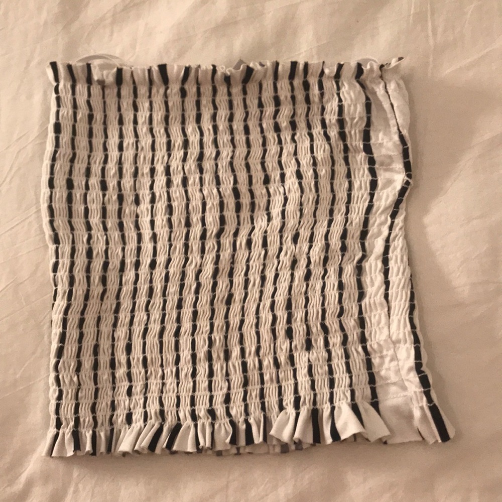 Black/white striped tube top